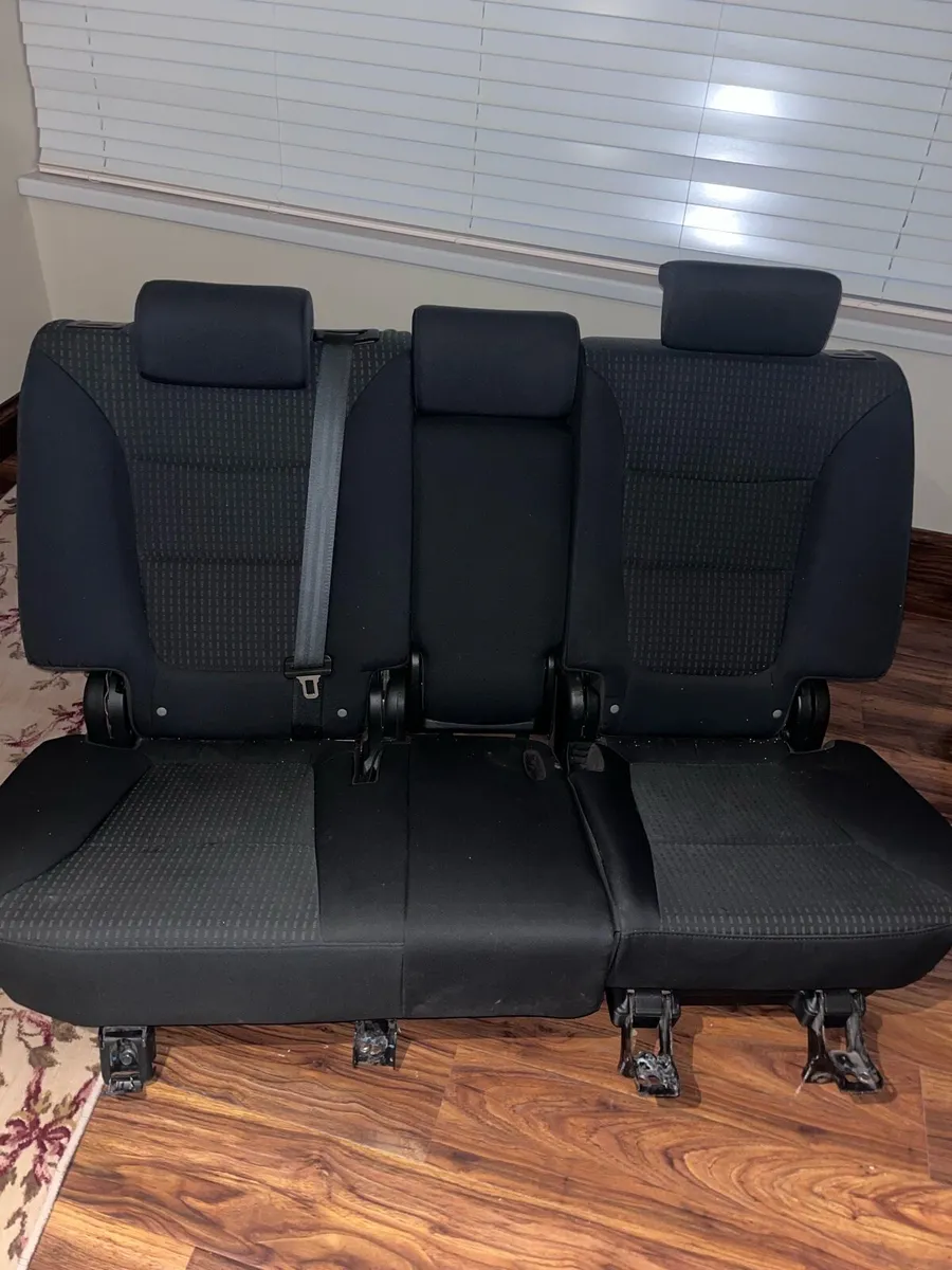 Toyota Land Cruiser rear seat - Image 1