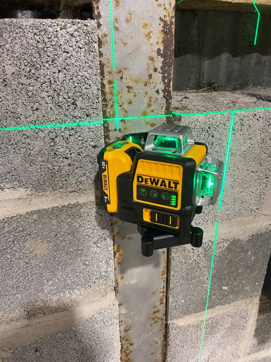 Dewalt 360 laser level - Image 2
