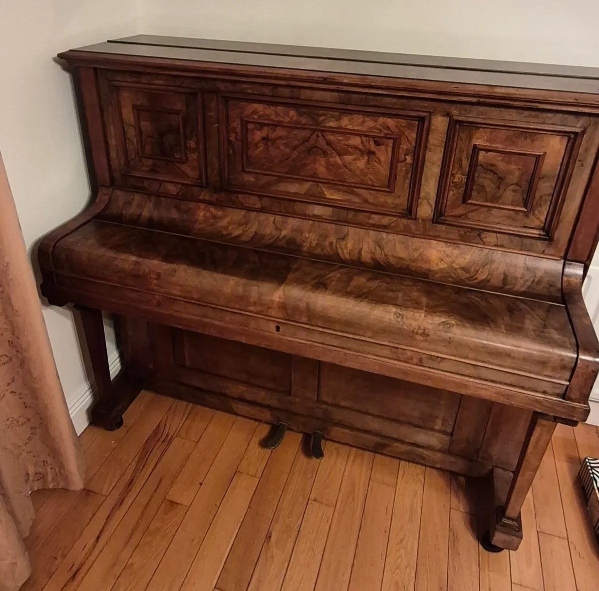 Upright Piano - Image 2