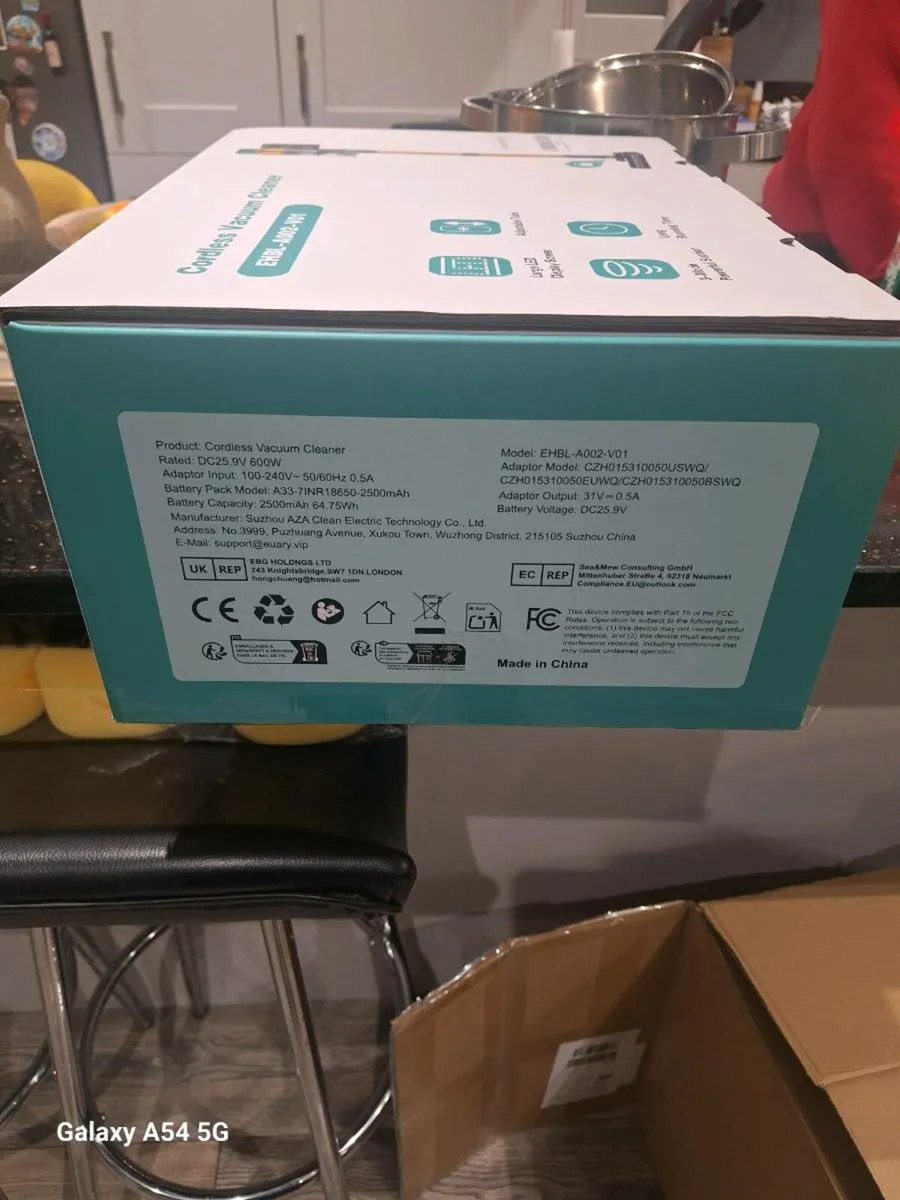 Cordless vacuum cleaner - Image 2