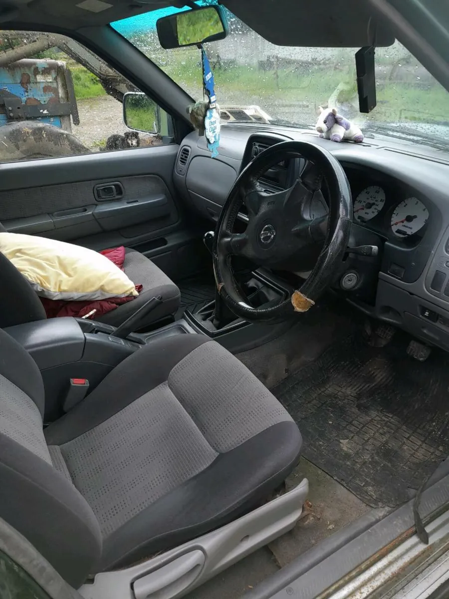 Nissan Navara D22 - Image 2