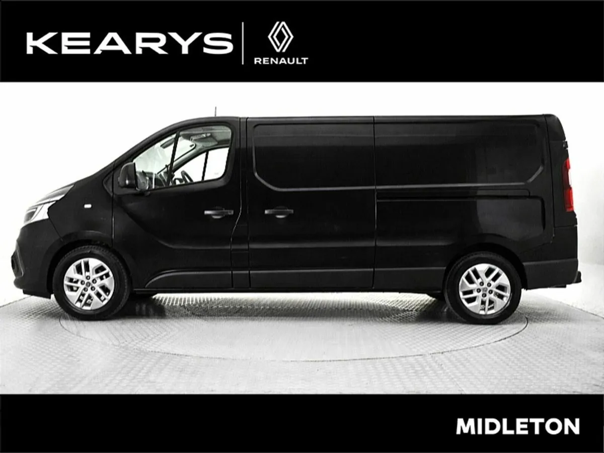 Renault Trafic LL30 ENERGY DCI 145 Sport EX Vat. € - Image 3