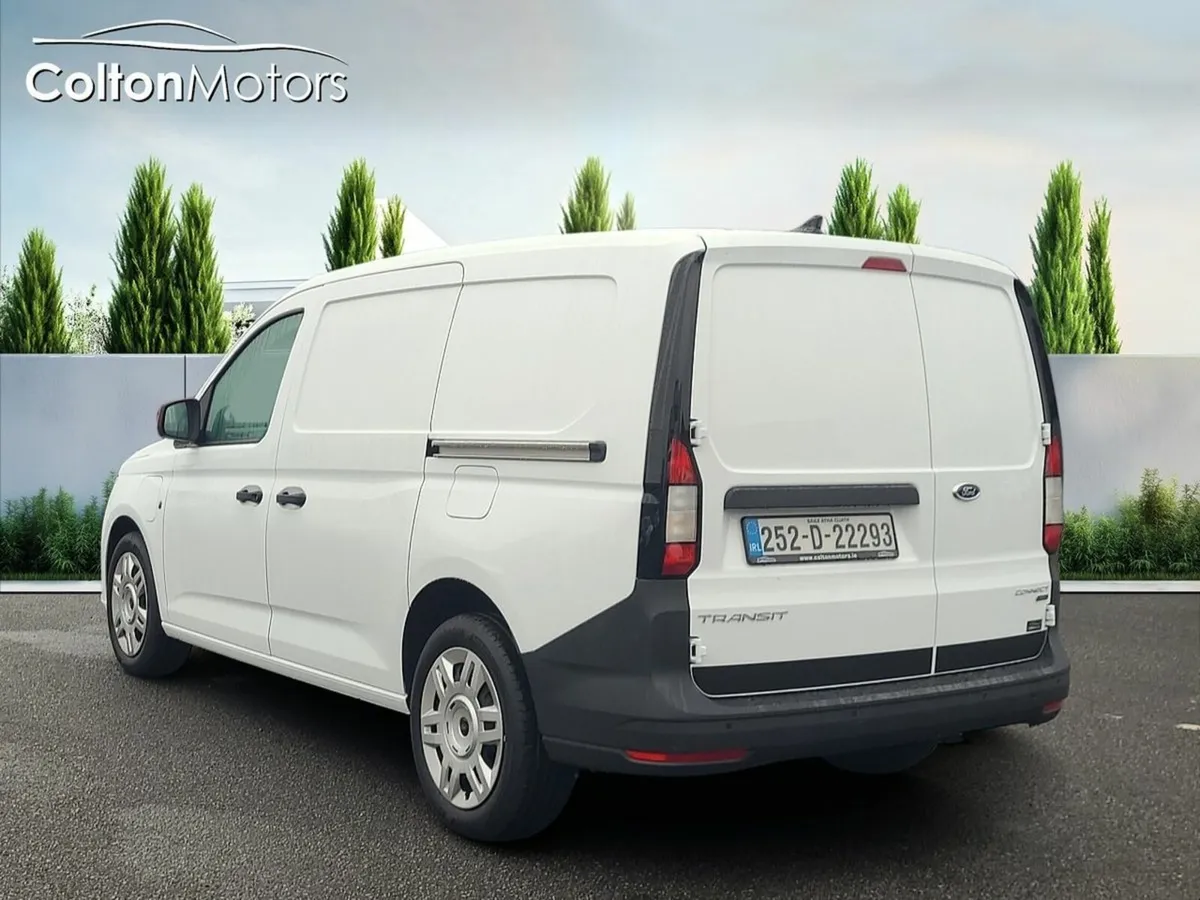 Ford Transit Connect CONNECT TREND LWB PHEV AUTO - Image 3