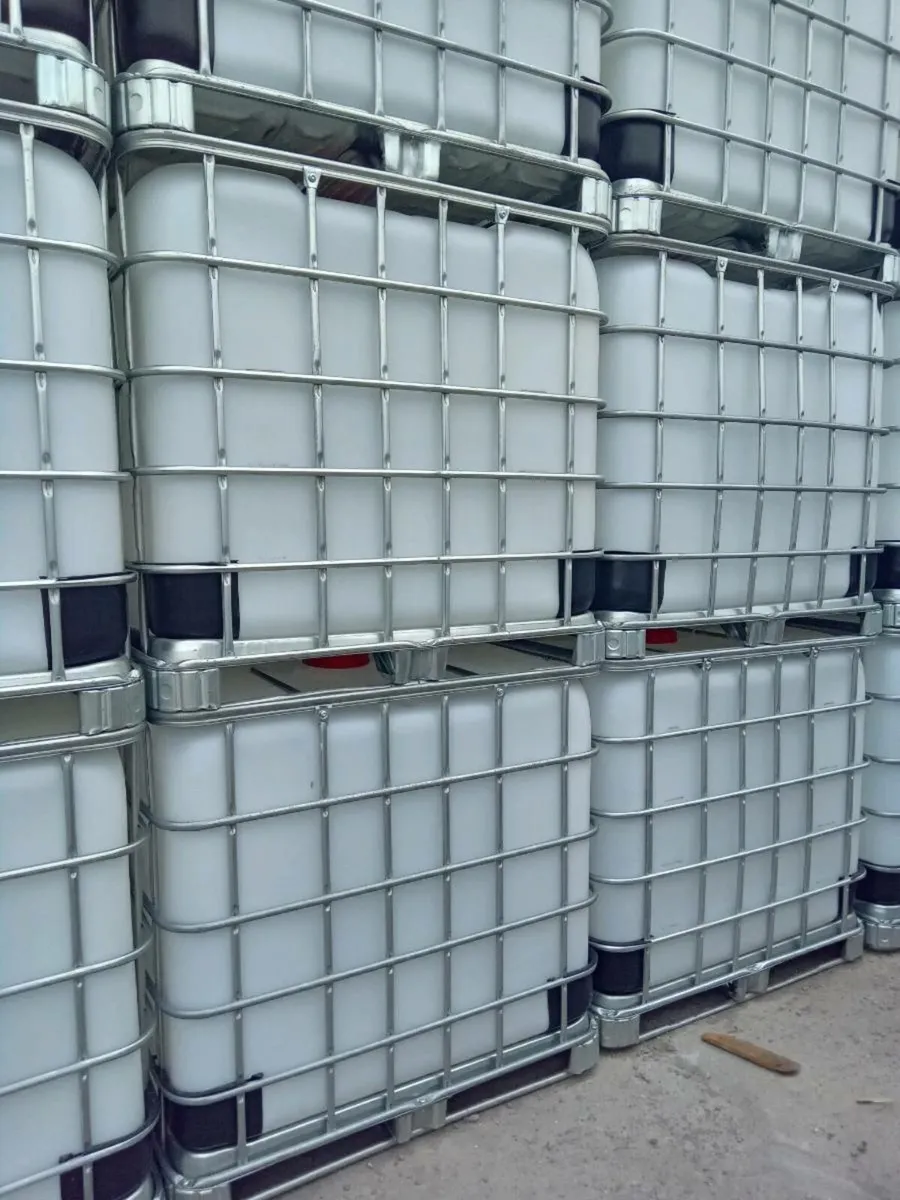 Plastic barrels - Image 1