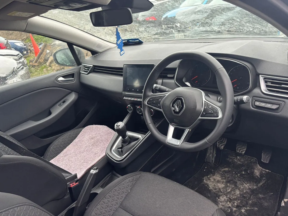 2021 Renault Clio 1.0 Petrol - Image 4