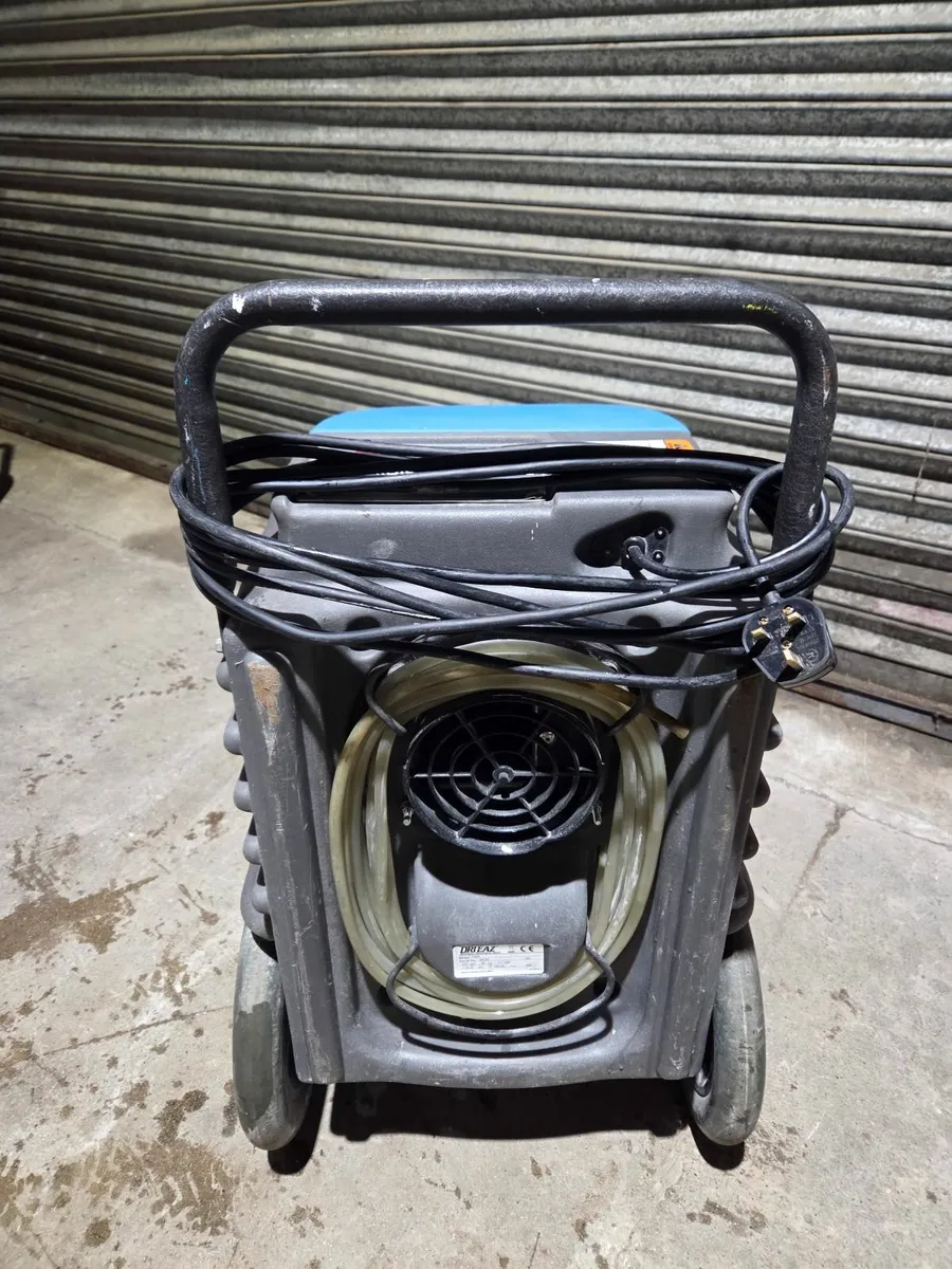 Dehumidifier - Image 4