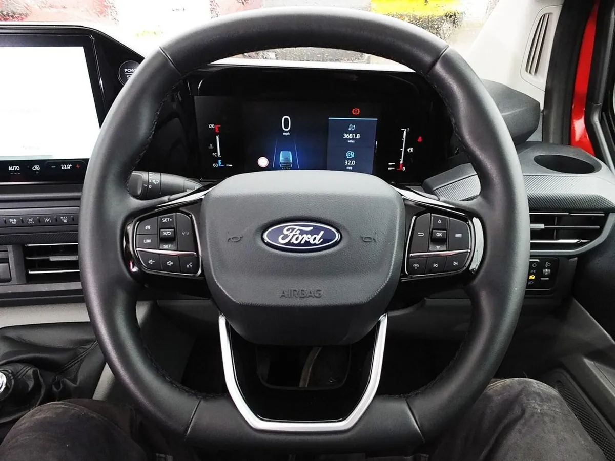 2024 Ford Transit Custom Panel Van - Image 3