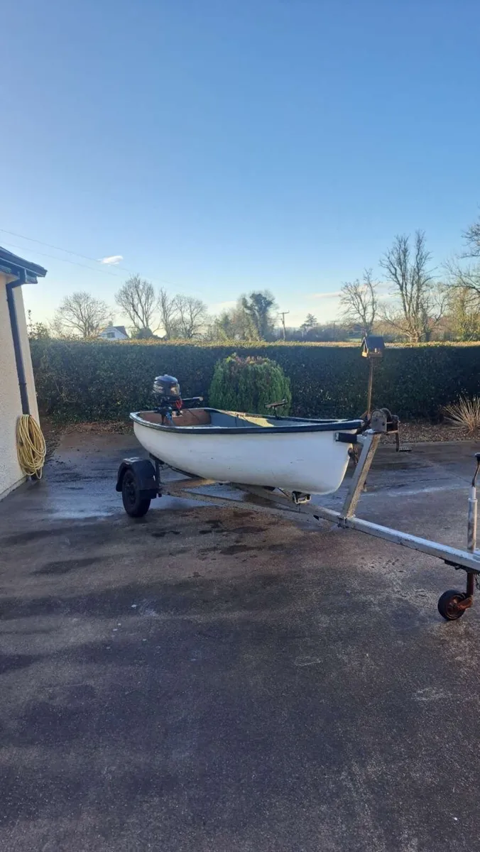 10ft Boat - Image 1