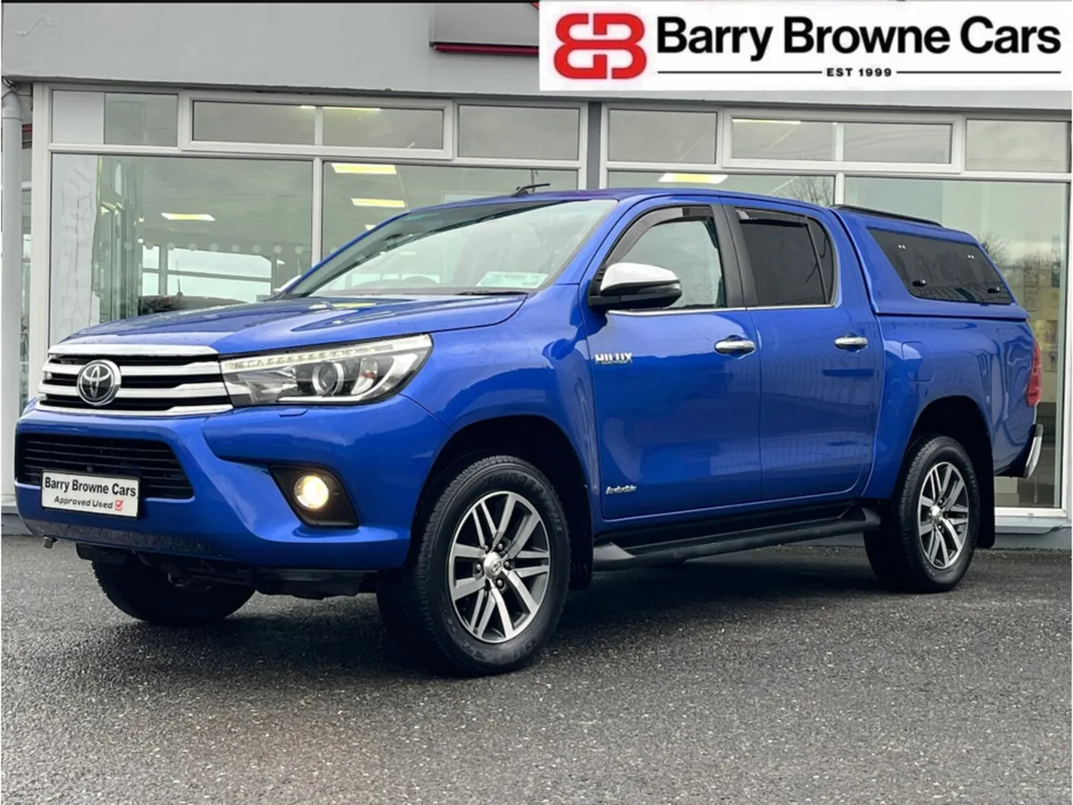 Toyota Hilux 2.4 INVIN D-4D 4WD DCB 4 4DR - Image 2