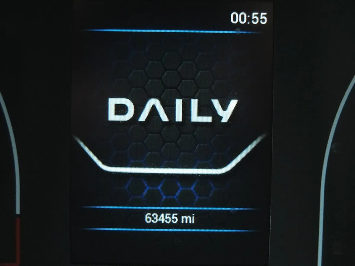 2021 Iveco Daily Luton Box Van - Image 3