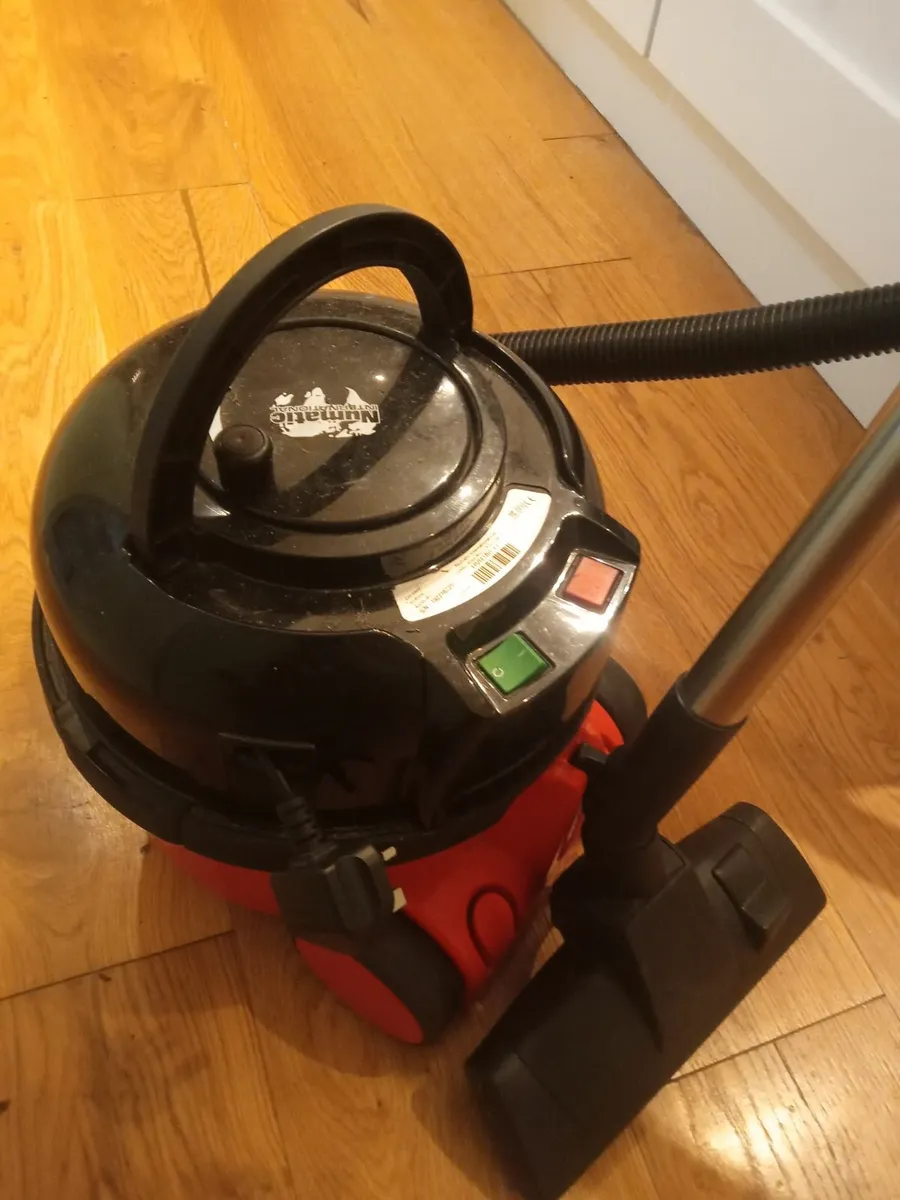 Henry Hoover - Image 3