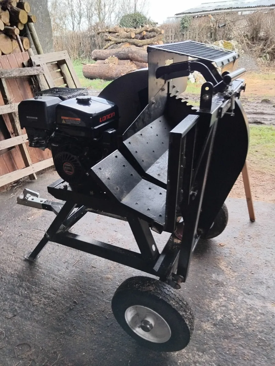 Petrol log saw - Image 3