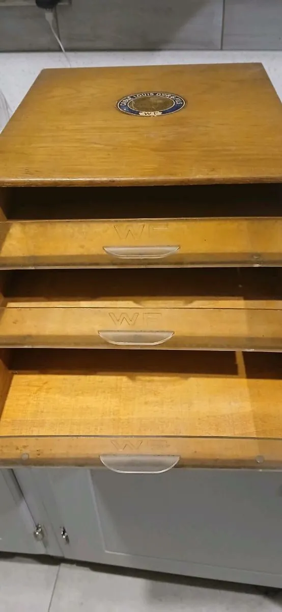 Vintage oak cabinet box - Image 4