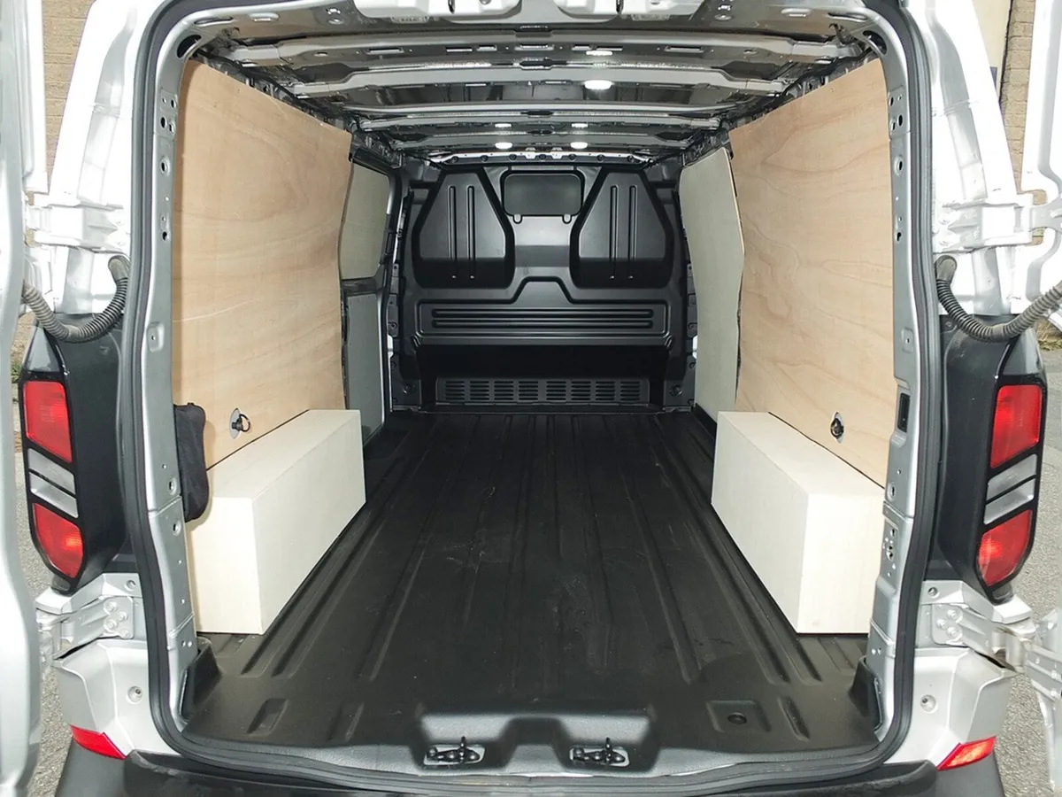 2024 Ford Transit Custom Panel Van - Image 2