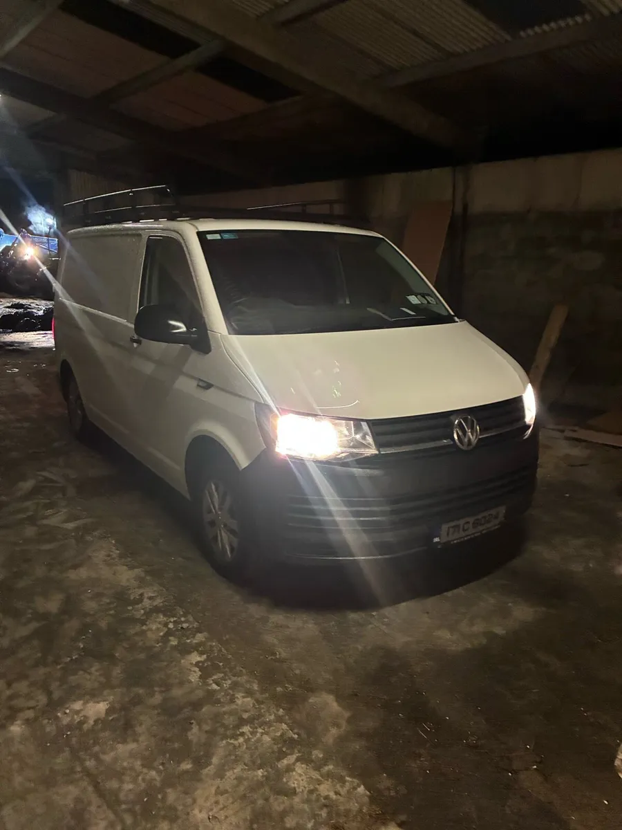 Volkswagen transporter t6 - Image 1