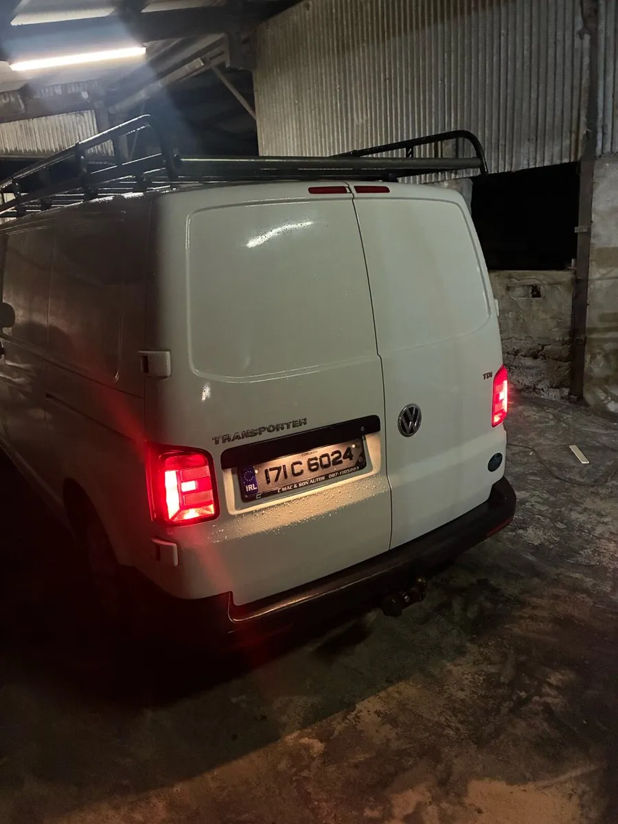 Volkswagen transporter t6 - Image 4