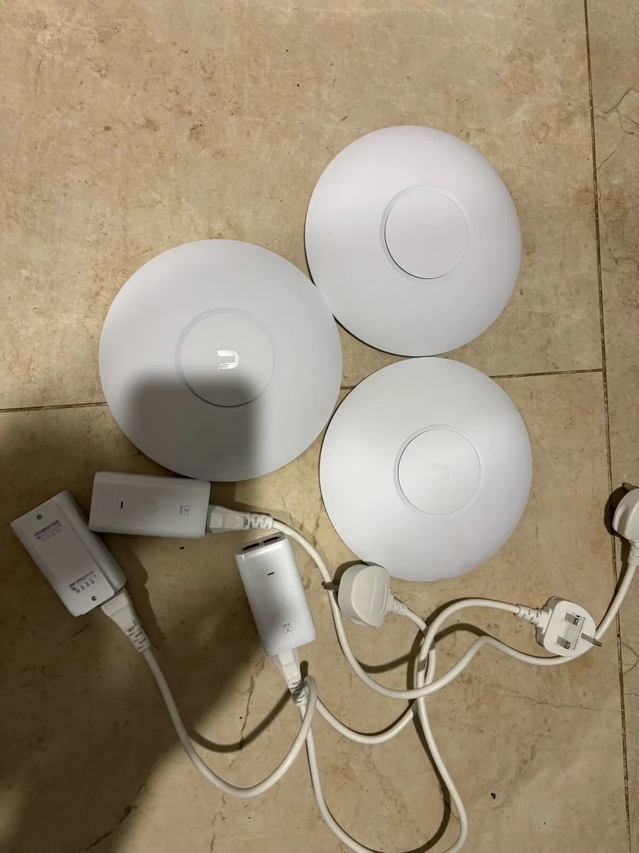 Ubiquiti network routers - Image 1