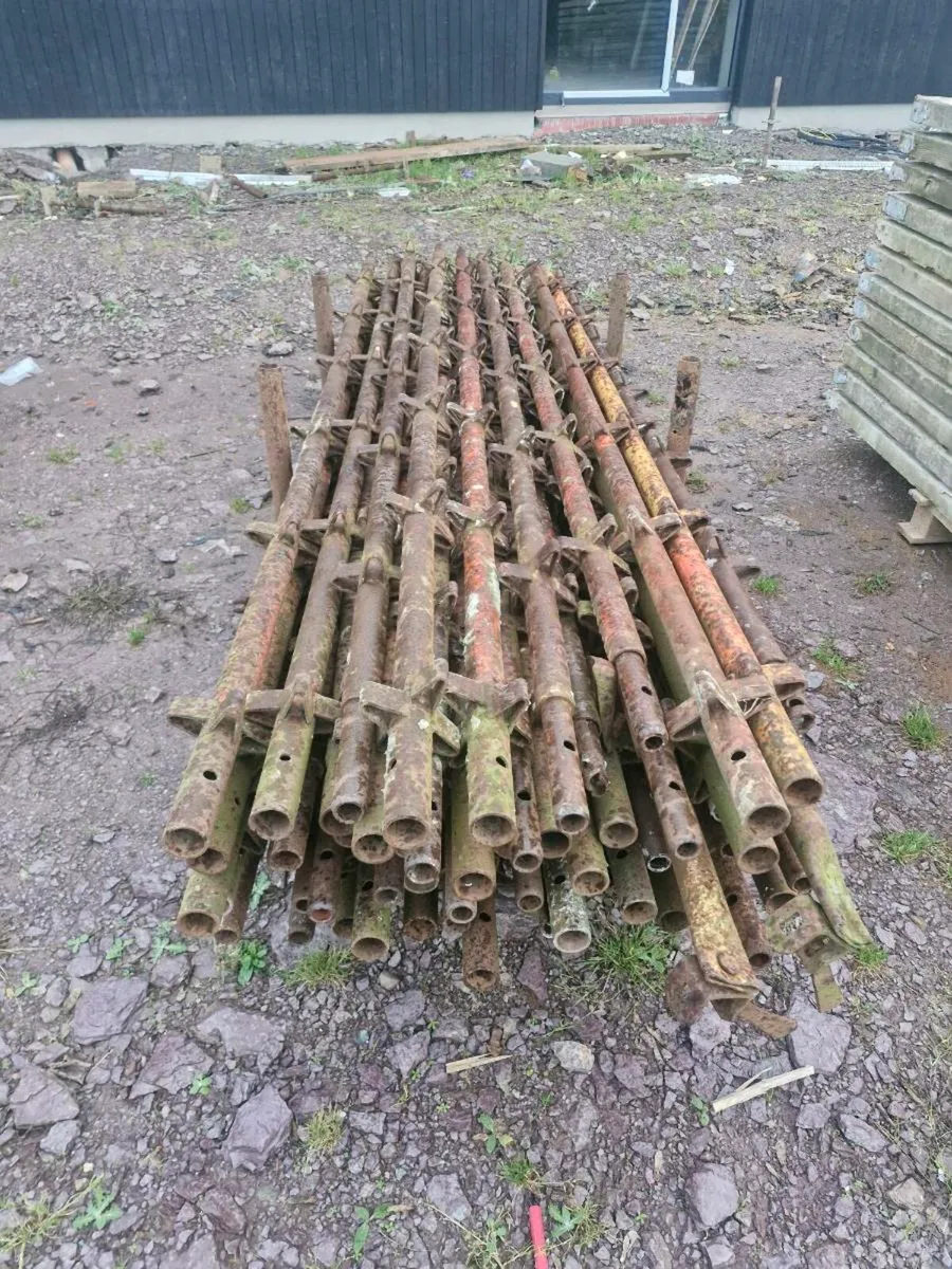 Scaffolding for sale - Image 3