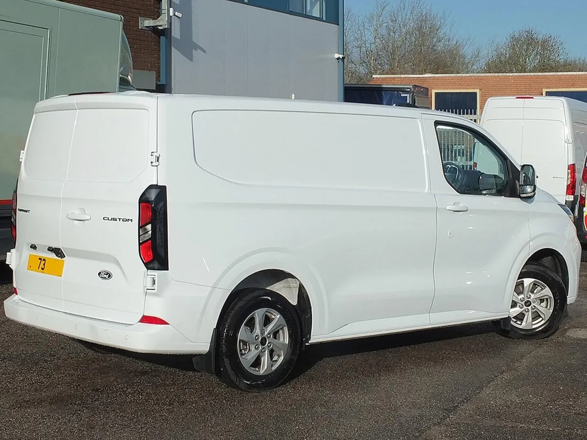 2023 Ford Transit Custom Panel Van - Image 3