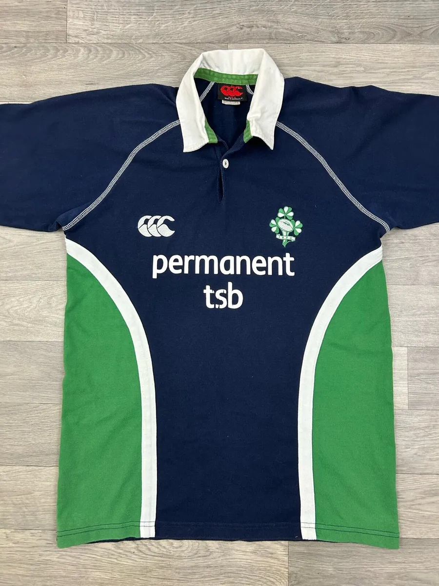 Vintage 2002 Ireland Rugby Training Jersey Shirt - Image 2