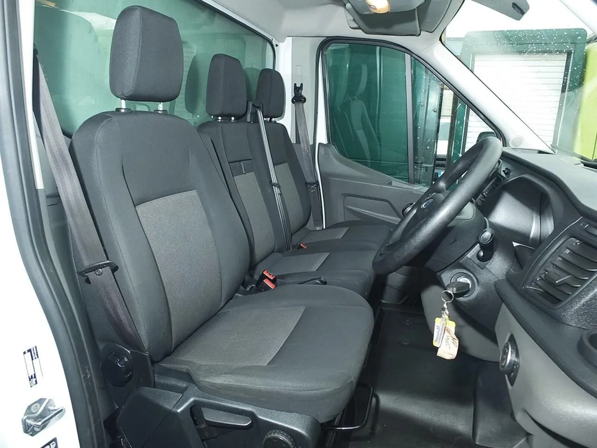 2022 Ford Transit Luton Box Van - Image 2