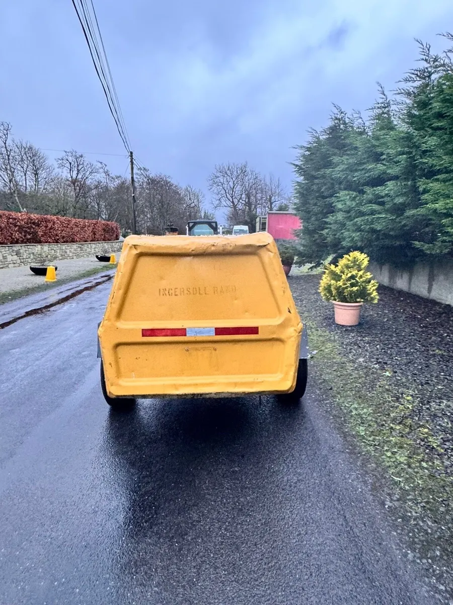 Ingersoll rand air compressor - Image 2
