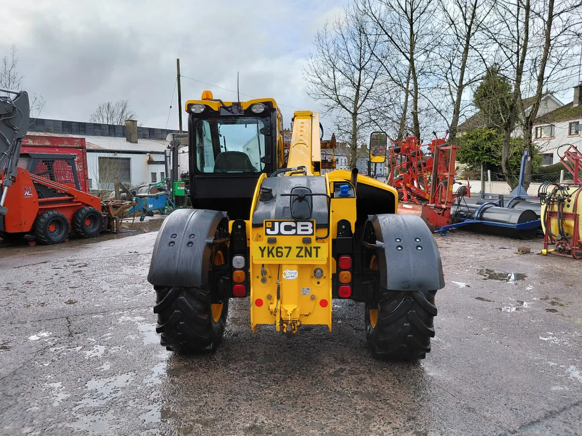 JCB 526-56 Agri - Image 4