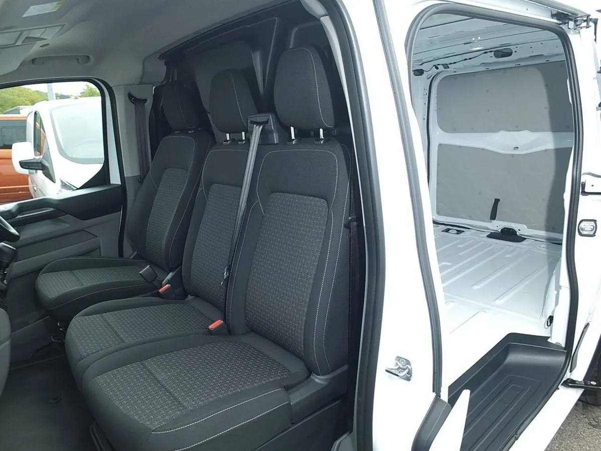 2024 Ford Transit Custom Panel Van - Image 2