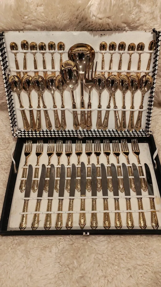 LBL Italy Gold-Plated Silverware Set - 51 Pieces - Image 1