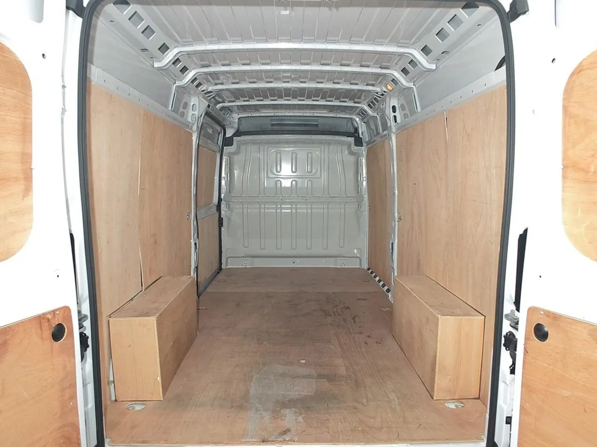 2024 Citroen Relay High Roof Panel Van - Image 4