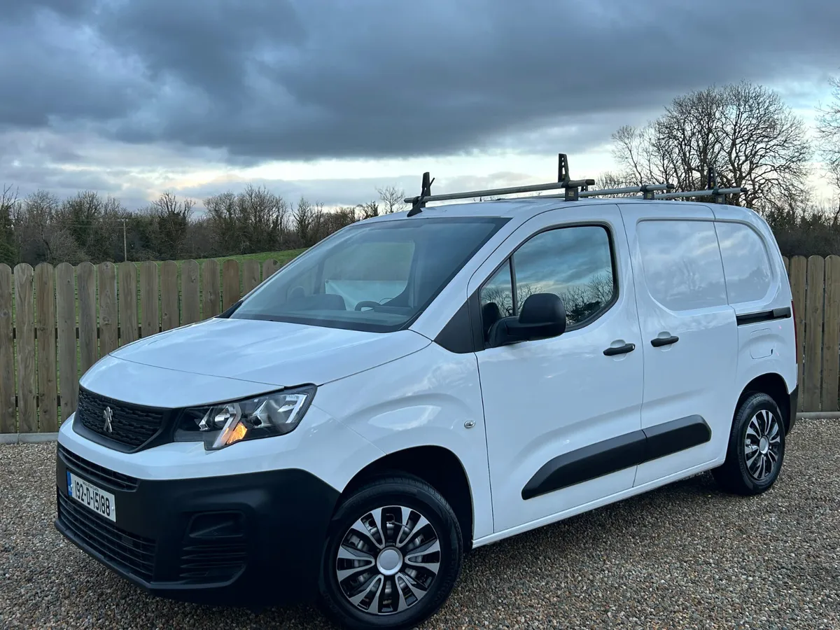 Peugeot Partner 2019 3 seat NO VAT - Image 1