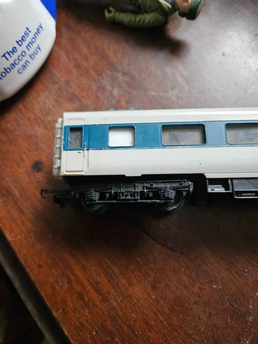 Hornby Triang OO Gauge Carraige - Image 2