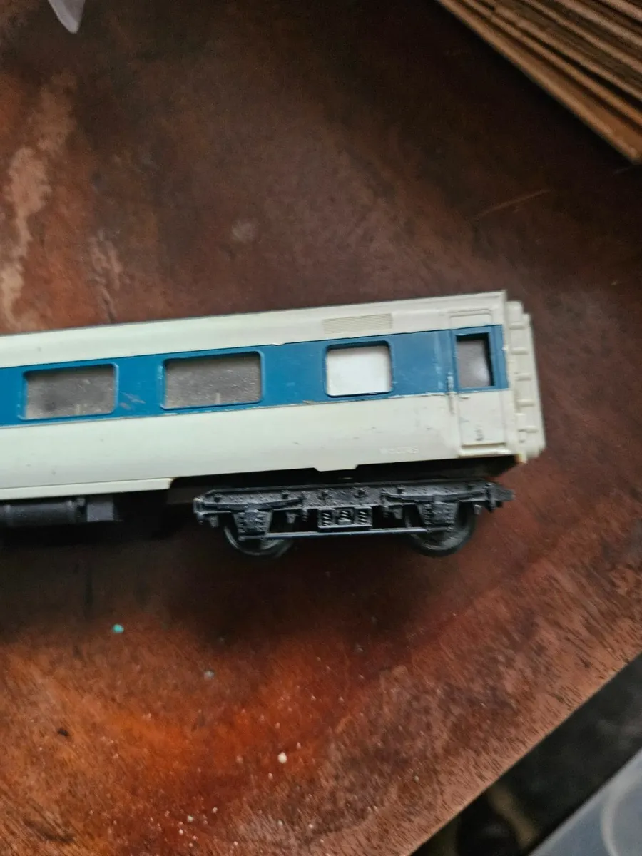 Hornby Triang OO Gauge Carraige - Image 4