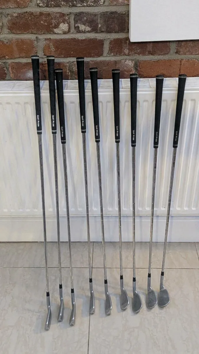 Golf clubs ping irons