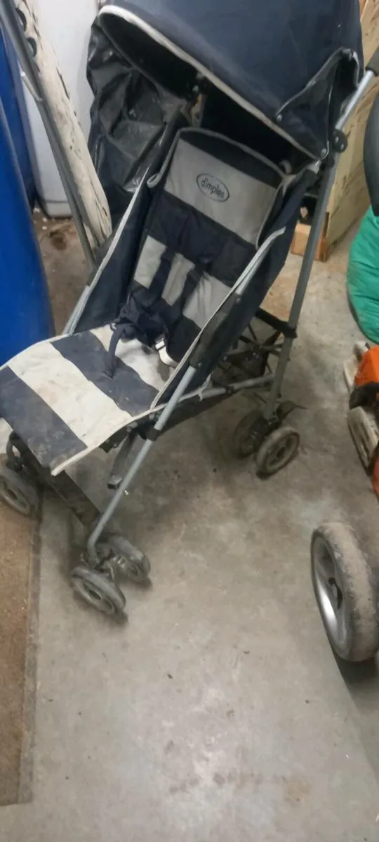 Baby buggy - Image 1