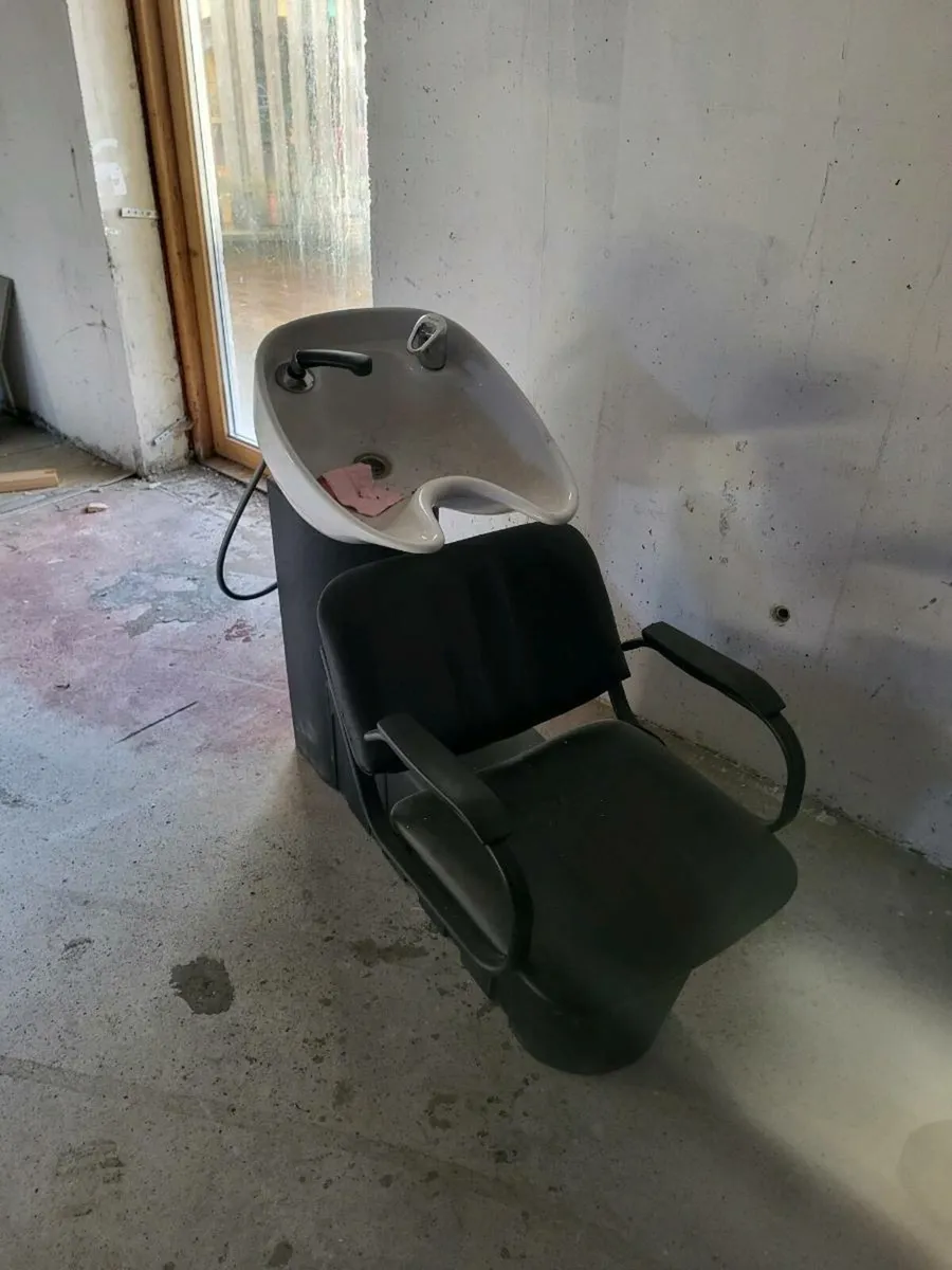 Salon/hairdressers wash unit /basin - Image 1