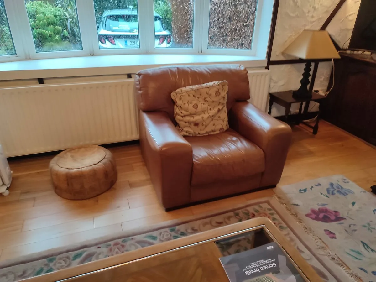 Leather 3 Piece Suite - Image 3