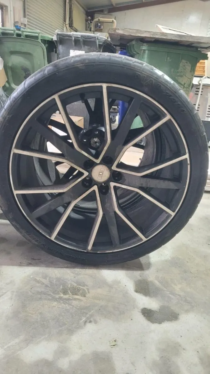 112X5 Alloys Audi - Image 1