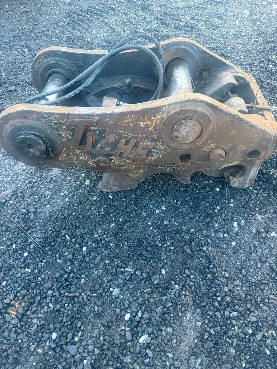 20 TON QUICK HITCH - Image 3