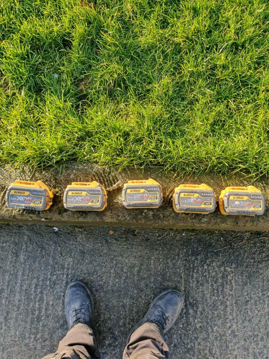 5 dewalt 12ah battery