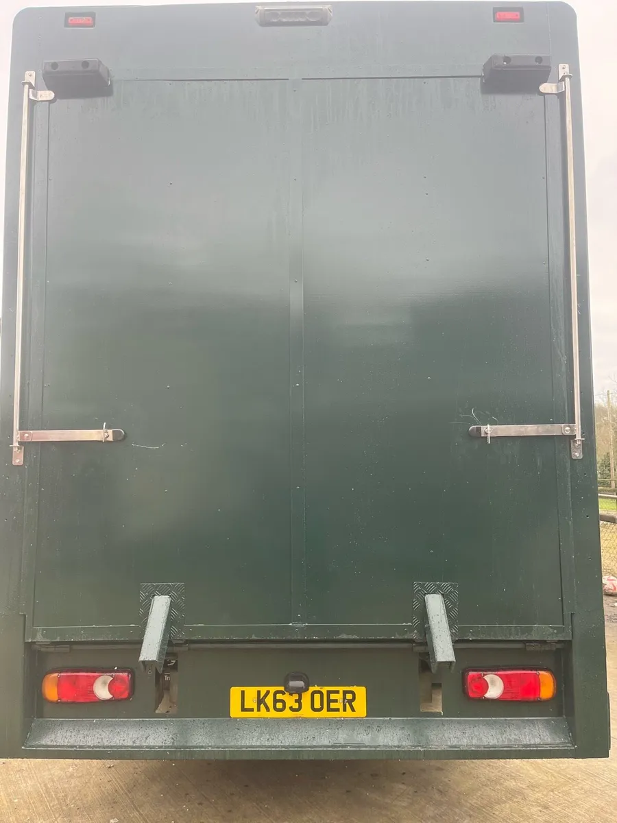 2014 Daf LF horse box - Image 3