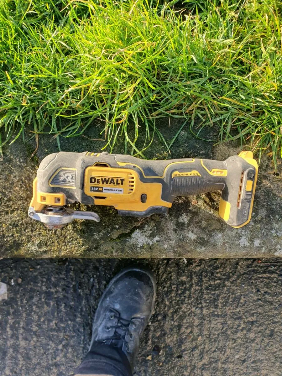 dewalt xr multi tool