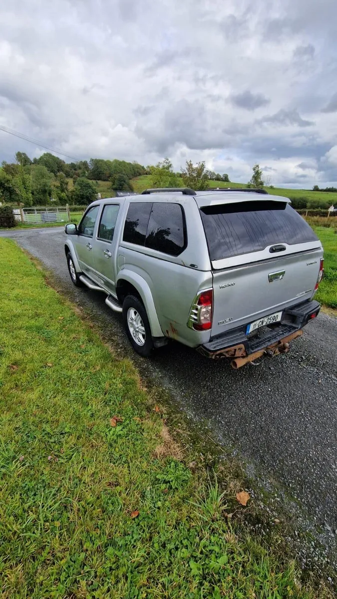 Isuzu Rodeo - Image 3