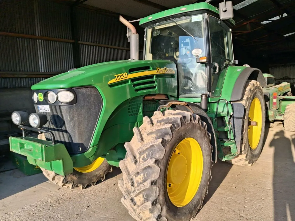 JOHN DEERE 7720 - Image 1