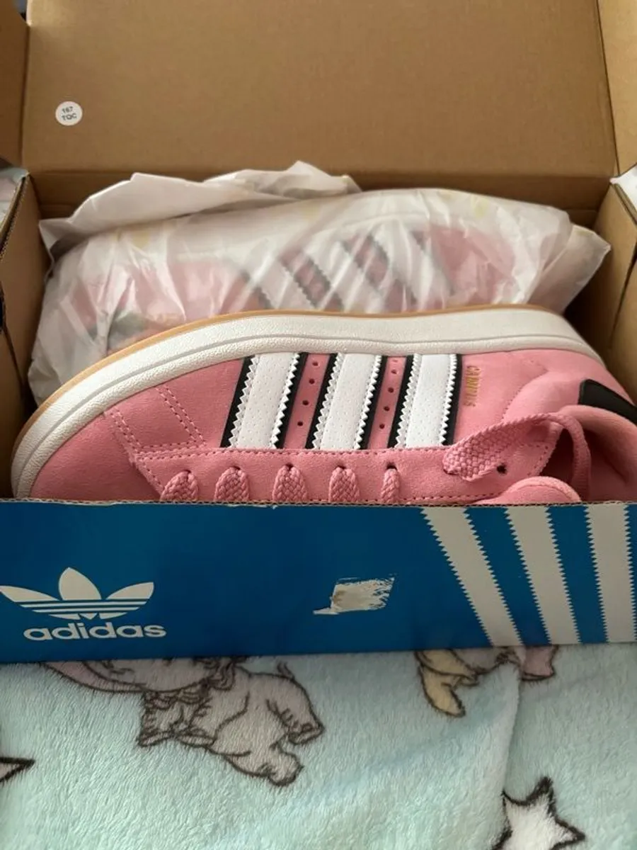 brand new Adidas runners - Image 1