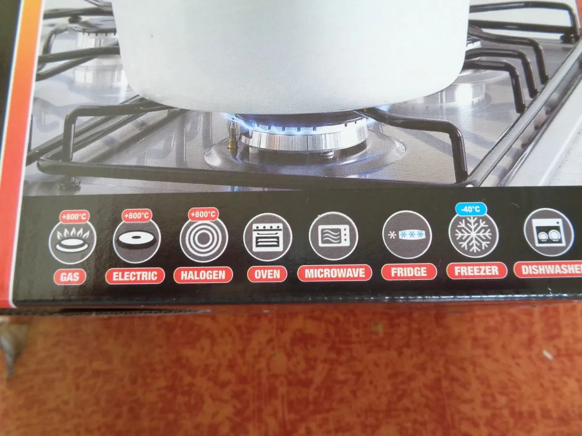 PyroFlan Casserole Dish for Sale - Image 3