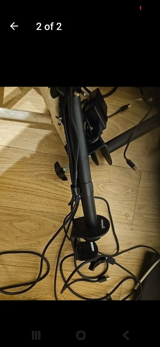 Manhattan arms for dual monitors - Image 1
