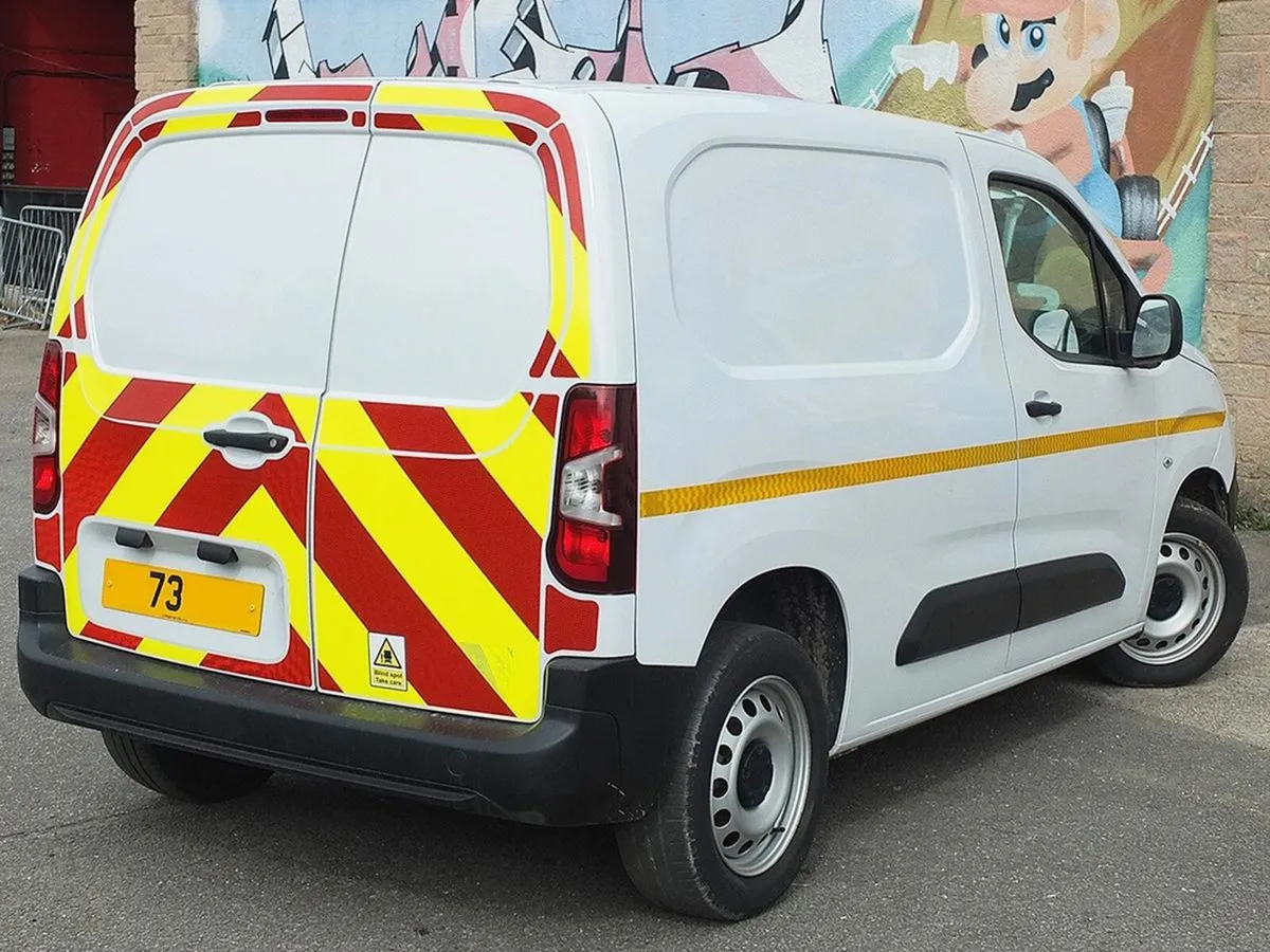 2023 Citroen Berlingo Small Panel Van - Image 4