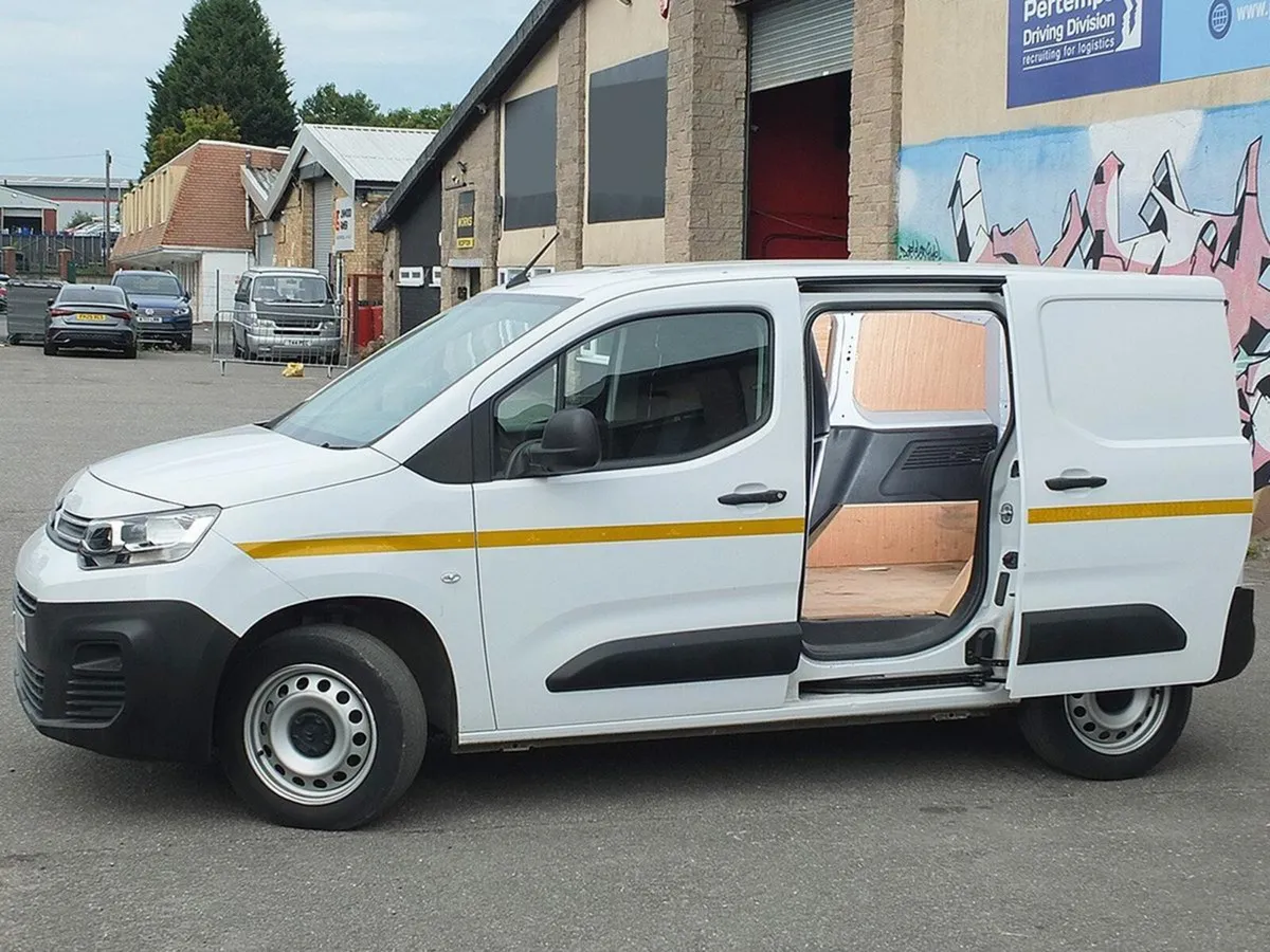 2023 Citroen Berlingo Small Panel Van - Image 1
