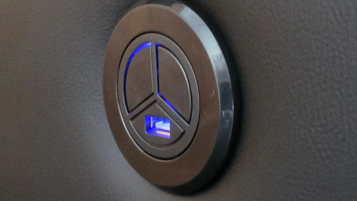 Brand new eletric sofas - Image 2